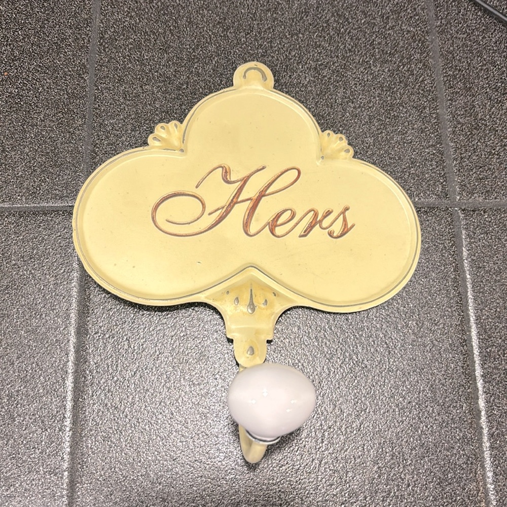 His & Hers Towel/ Robe Hooks Metal and porcelain - Picture 2 of 6